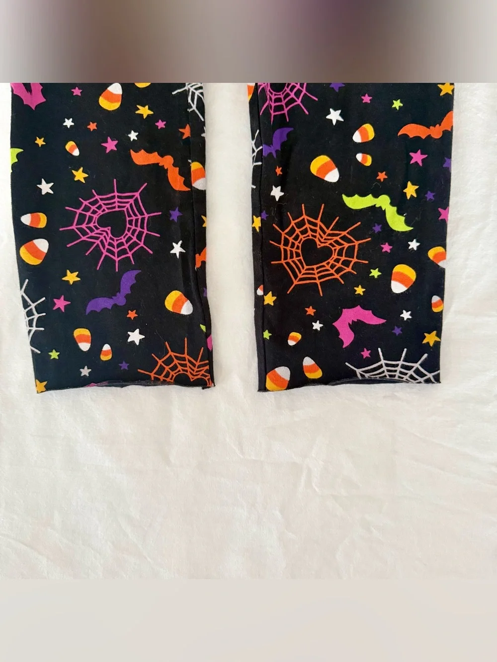 Way to Celebrate Girls Halloween Cropped Leggings Spooky Bats Spiderwebs XXL